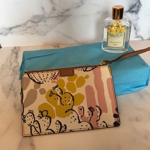 Wristlet white black gold pink grey tan